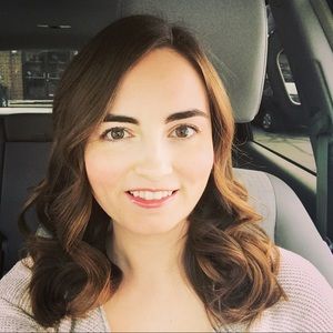 Meet your Posher, Katlyn